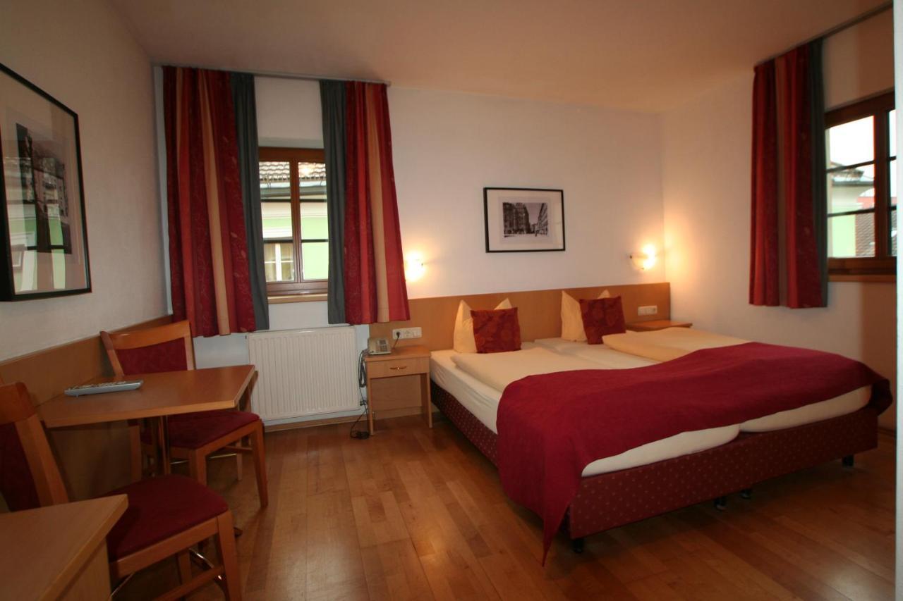 Engl Hotel 3*